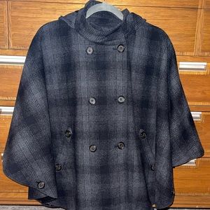 Banana Republic Wool blend hooded plaid Cape XS